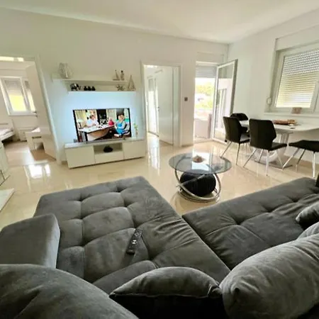 Apartment Horvat *